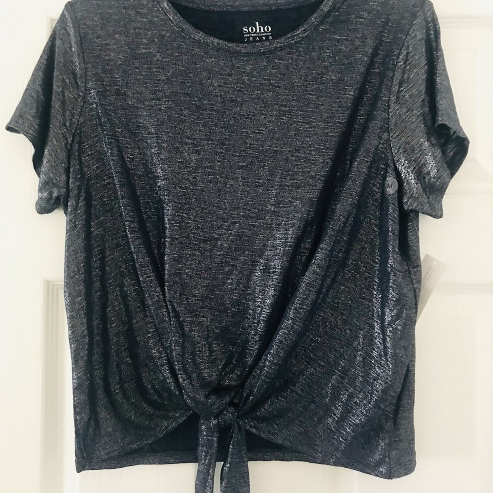 NWT Soho NY&Co Metallic Short Sleeve Top - Picture 2 of 6